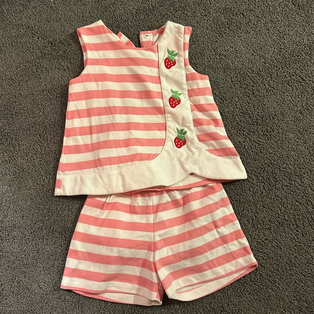 Super cute girls 4T cotton blend summer outfit